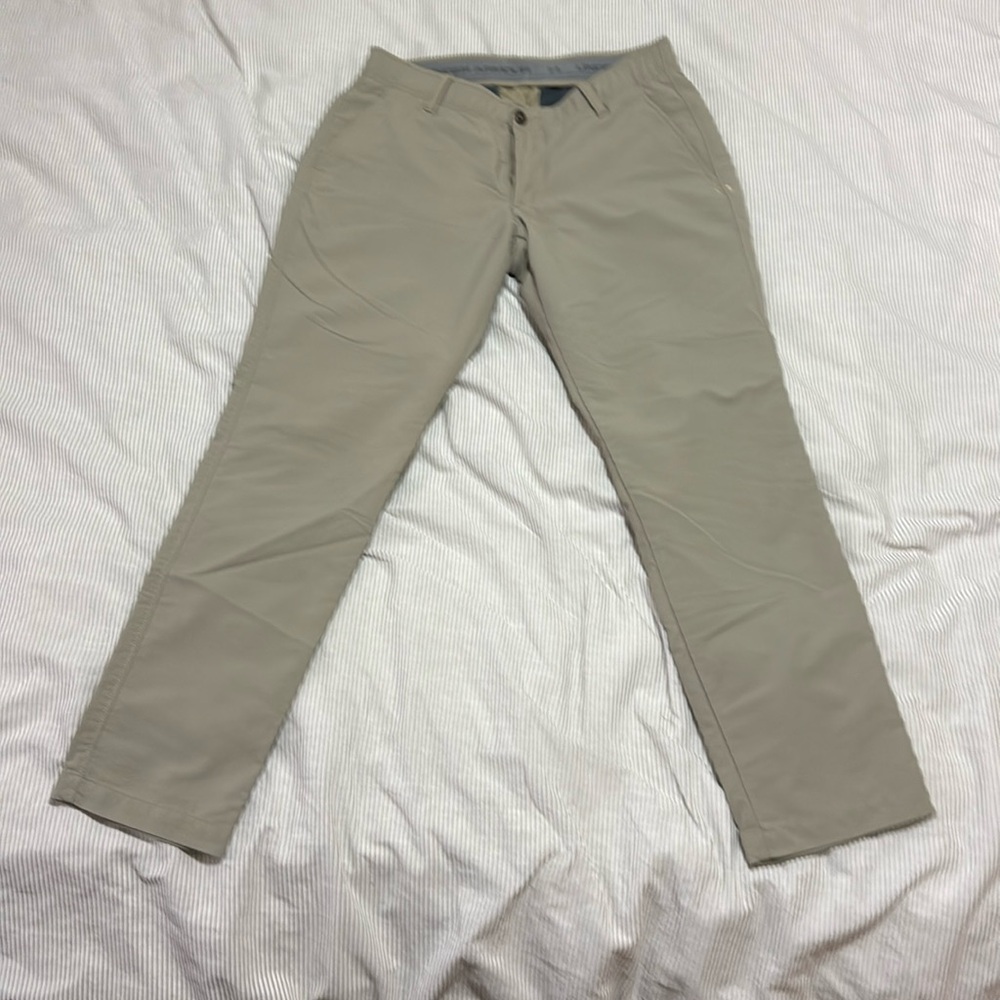 Under Armour Golf Pants. Size 32x30. Tan colored